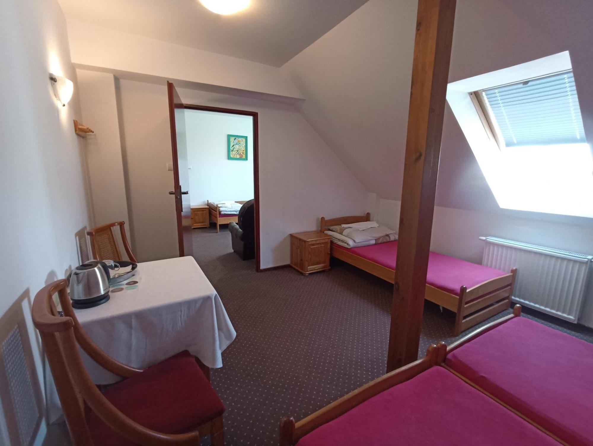 Dom Turysty Na Skarpie Apartman Malbork Kültér fotó